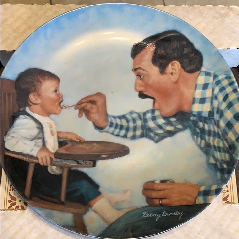 Knowles “Open Wide” Plate